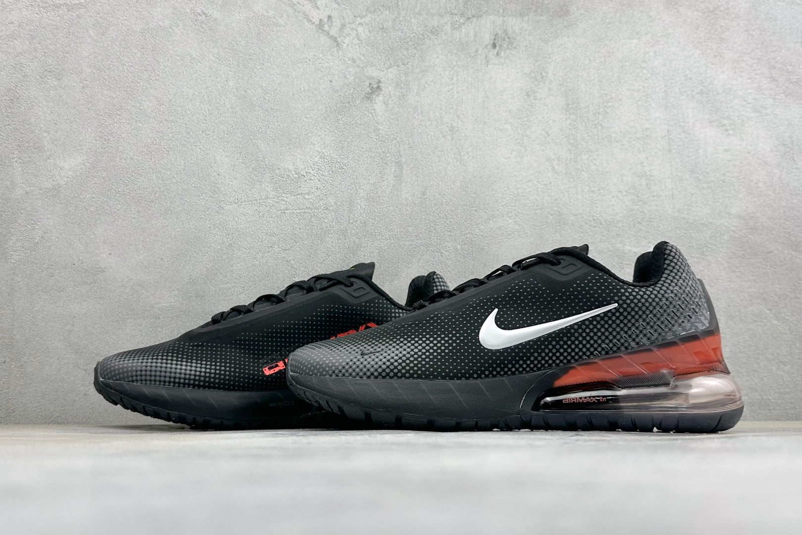 福利特价 Nike Air Max Phoenix 复古子弹气垫运动跑步鞋 货号：FZ5307-003 尺码：36-46