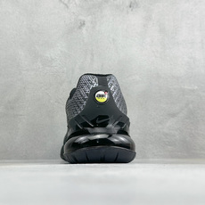 福利特价 Nike Air Max Phoenix 复古子弹气垫运动跑步鞋 货号:FZ5307-004 尺码:36-46 福利特价 Nike Air Max Phoenix 复古子弹气垫运动跑步鞋 货号:FZ5307-004 尺码:36-46