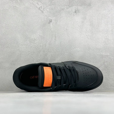 S版 OFF-White C/O VirGil Abloh 时尚百搭休闲鞋 独家首发新款 采用环保牛剖革组合网织布鞋面材 S版 OFF-White C/O VirGil Abloh 时尚百搭休闲鞋 独家首发新款 采用环保牛剖革组合网织布鞋面材