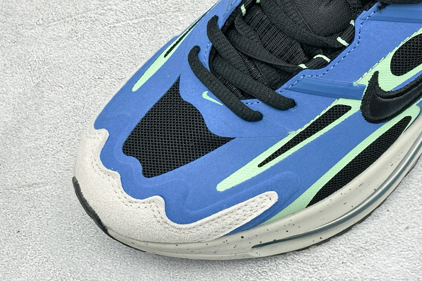 JW版Nike Air Max Metro 舒适轻盈 防滑耐磨运动低帮跑步鞋 货号：IW4935-012 尺码：36-4