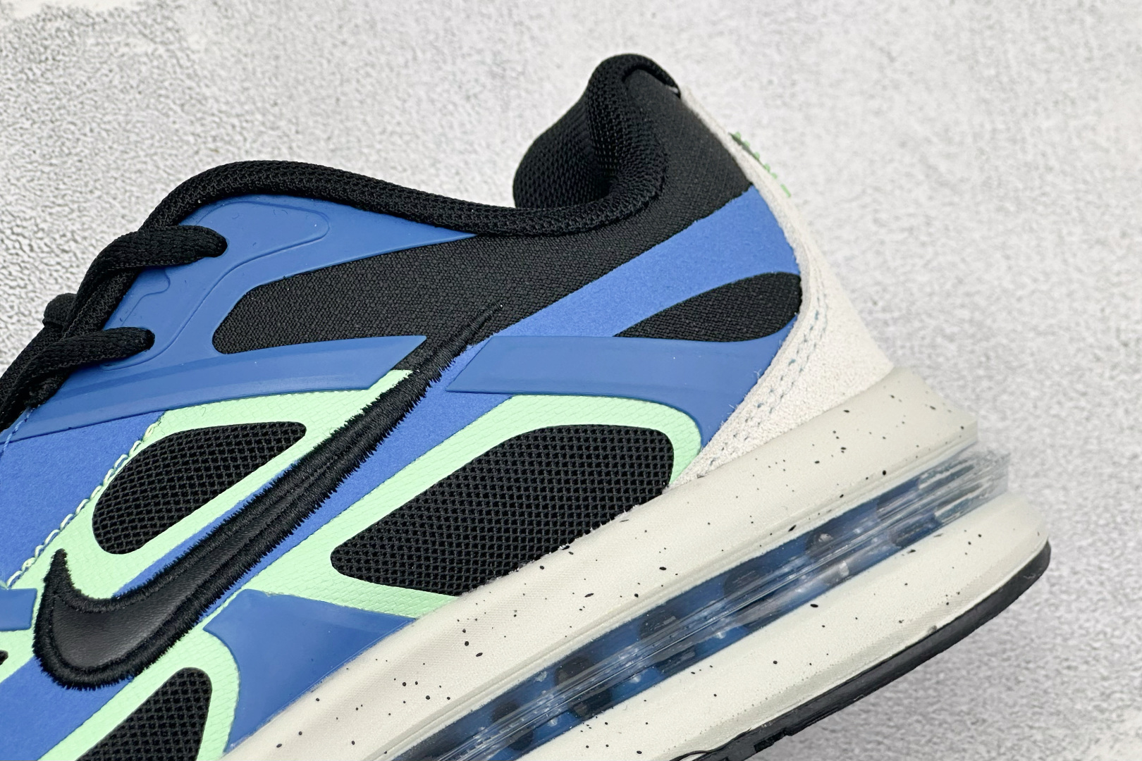 JW版Nike Air Max Metro 舒适轻盈 防滑耐磨运动低帮跑步鞋 货号：IW4935-012 尺码：36-4