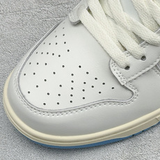 FY福利 Nike SB Dunk Low 低帮休闲板鞋 独家版型蒸餾加工帶來的是更好的视觉和脚感体验大厂纯原品质出货 FY福利 Nike SB Dunk Low 低帮休闲板鞋 独家版型蒸餾加工帶來的是更好的视觉和脚感体验大厂纯原品质出货