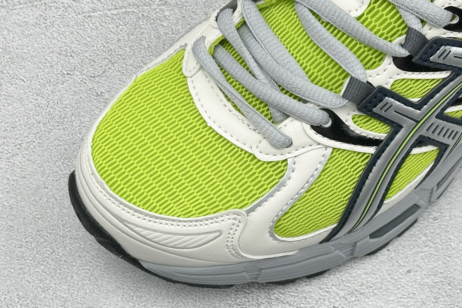 XM版Asics Gel-Stratus Mc系列 亚瑟士 低帮轻量缓震休闲运动跑步鞋 货号: 1203B219-300
