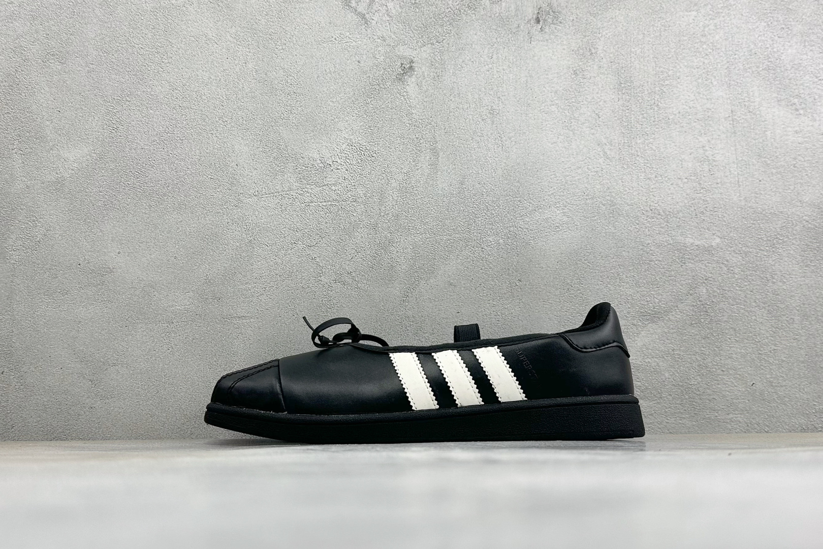 Adidas Originals × Jennie Superstar Sq Ballet 阿迪达斯 优雅百搭 平跟 玛
