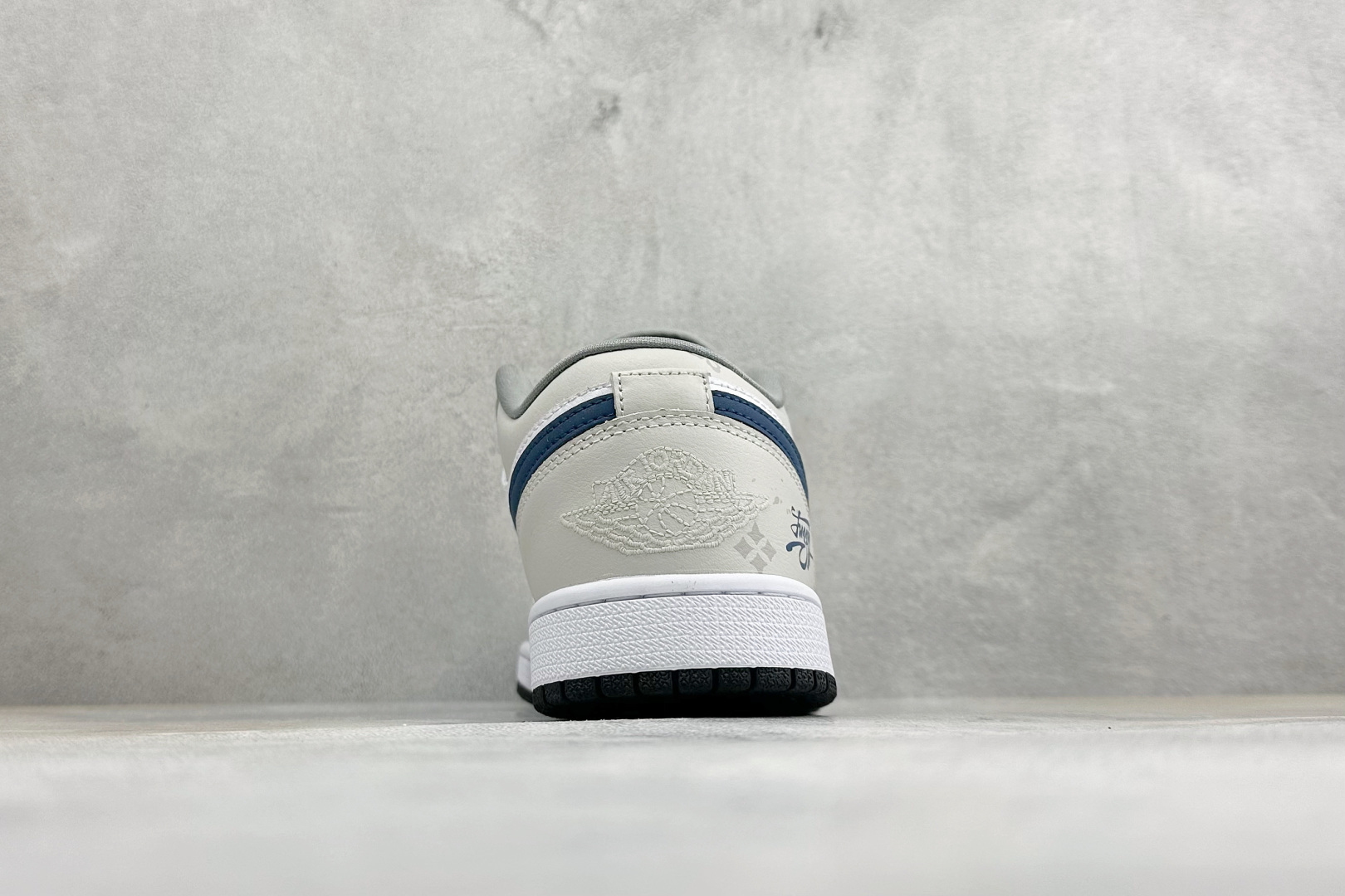 Air Jordan 1 Low AJ1 低帮休闲板鞋 同步官方配色 市场唯一独家头层皮打造 原鞋原档案开发 原厂皮料 