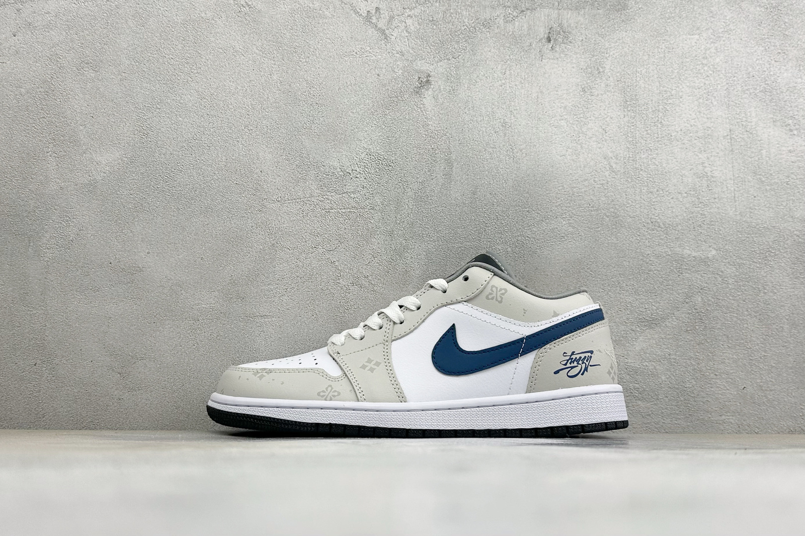 Air Jordan 1 Low AJ1 低帮休闲板鞋 同步官方配色 市场唯一独家头层皮打造 原鞋原档案开发 原厂皮料 