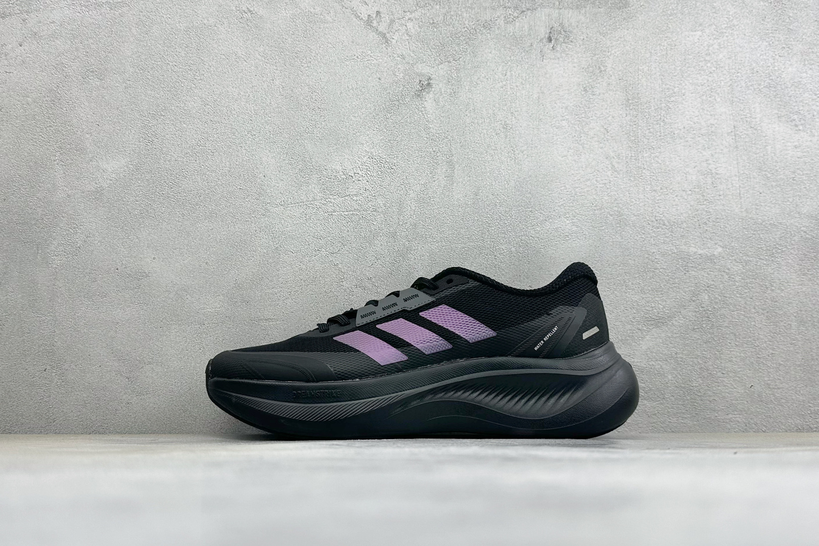 Adidas Dreamcushion 阿迪透气缓震休闲运动鞋 货号：KJ8097 尺码：36 36.5 37 38 3