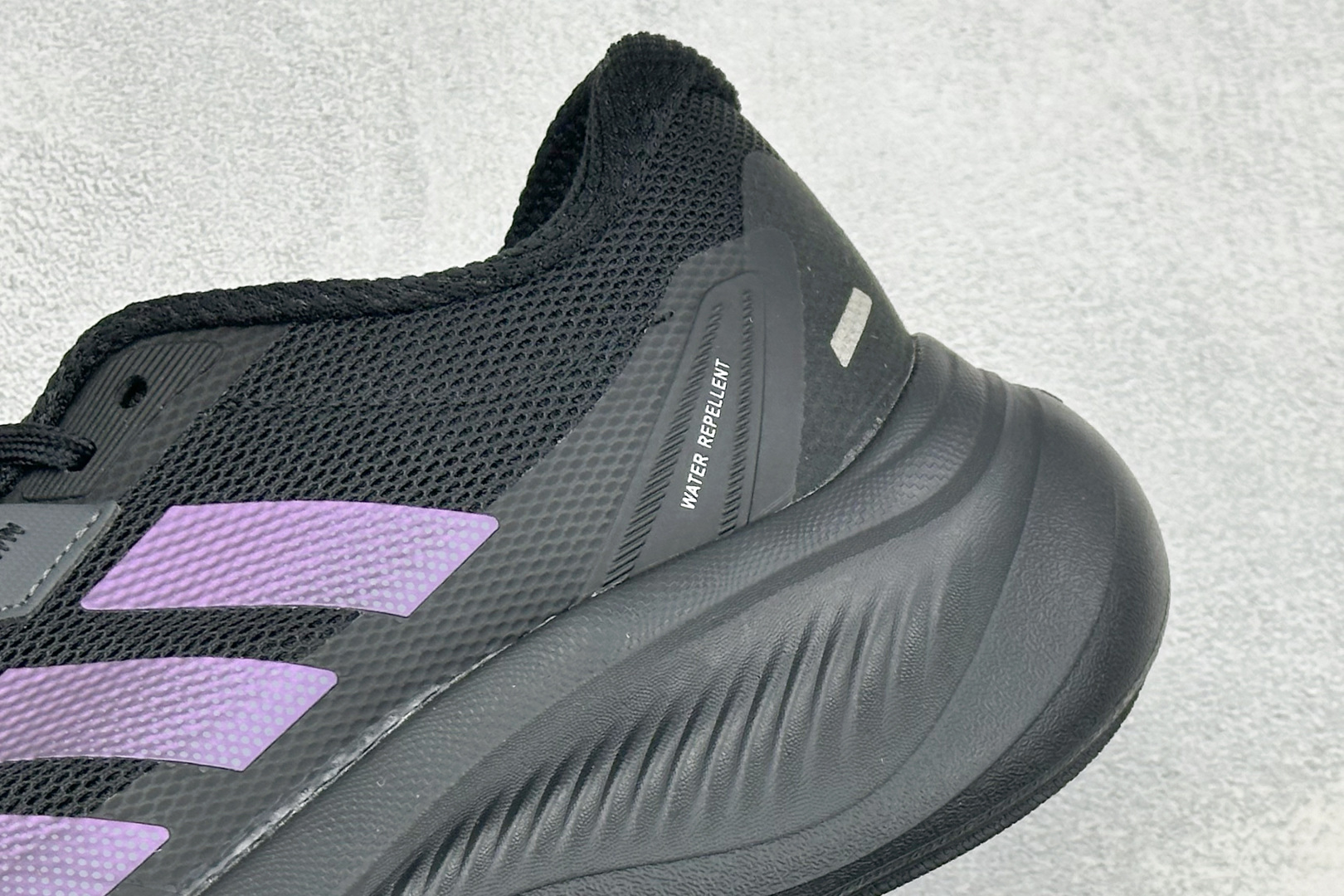 Adidas Dreamcushion 阿迪透气缓震休闲运动鞋 货号：KJ8097 尺码：36 36.5 37 38 3