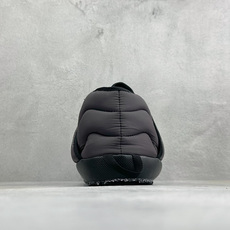 The North Face 北面一脚蹬高帮保暖棉鞋 秋冬懒人刚需款,居家、露营、日常出行一双搞定✨ ✅经典绗缝面料,具 The North Face 北面一脚蹬高帮保暖棉鞋 秋冬懒人刚需款,居家、露营、日常出行一双搞定✨ ✅经典绗缝面料,具