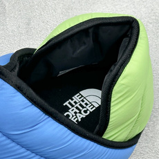 The North Face 北面一脚蹬高帮保暖棉鞋 秋冬懒人刚需款,居家、露营、日常出行一双搞定✨ ✅经典绗缝面料,具 The North Face 北面一脚蹬高帮保暖棉鞋 秋冬懒人刚需款,居家、露营、日常出行一双搞定✨ ✅经典绗缝面料,具