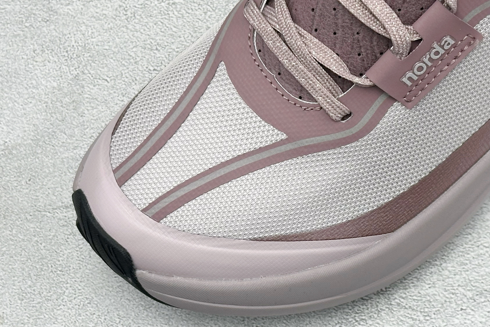 Norda 诺达 005 Sneaker0111 杰尼亚联名 网面越野跑步鞋 加拿大高端品牌 官方售价122K+ 运动通