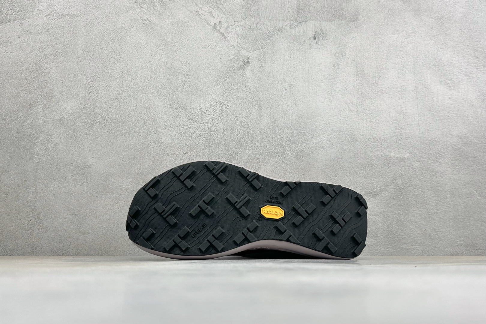 Norda 诺达 005 Sneaker0111 杰尼亚联名 网面越野跑步鞋 加拿大高端品牌 官方售价122K+ 运动通