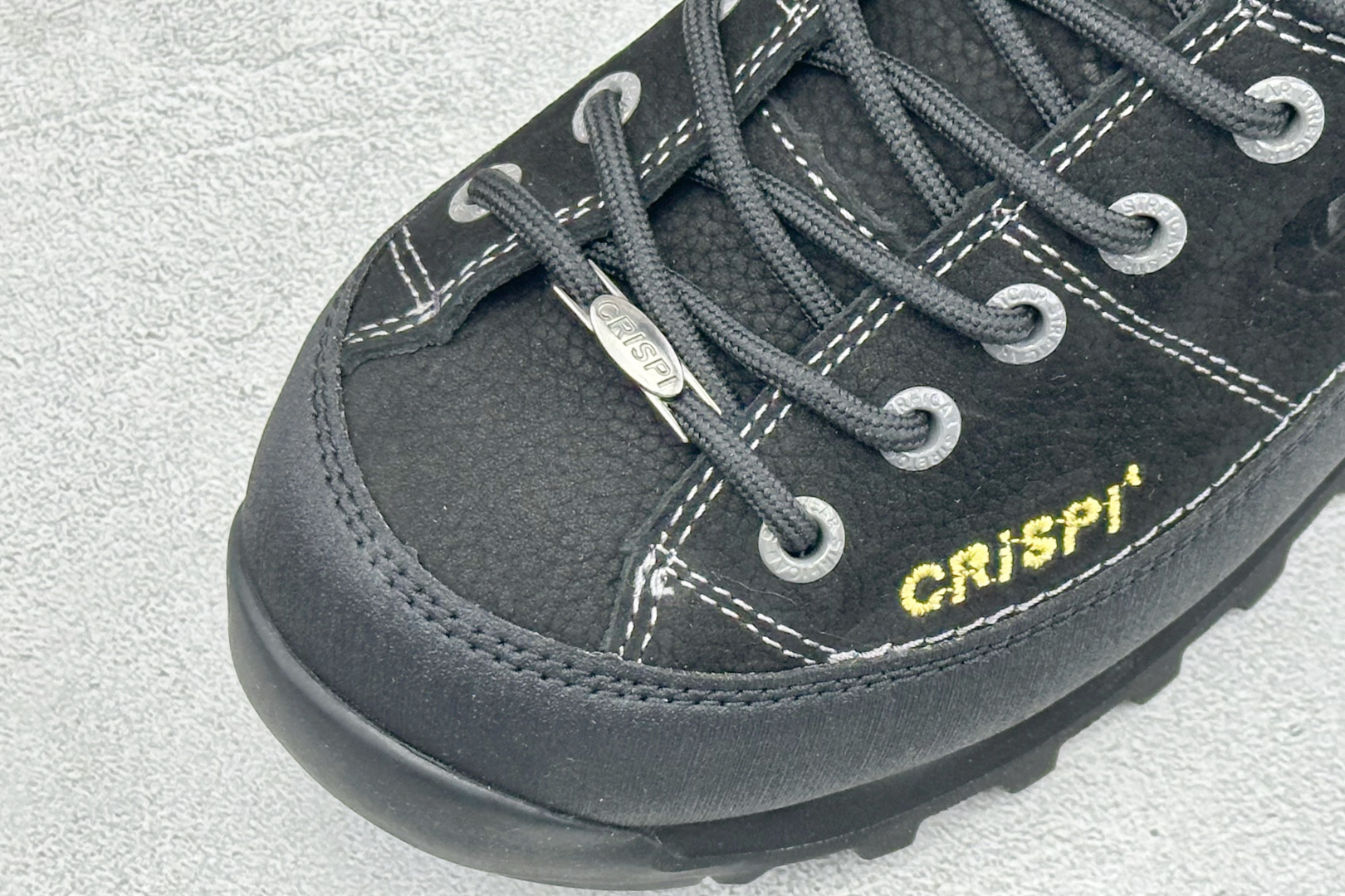 CRISPI Monaco 摩纳哥 GTX 登山 耐磨防水 户外功能鞋 CRISPI是一款登山鞋品牌，公司依靠的是对于制