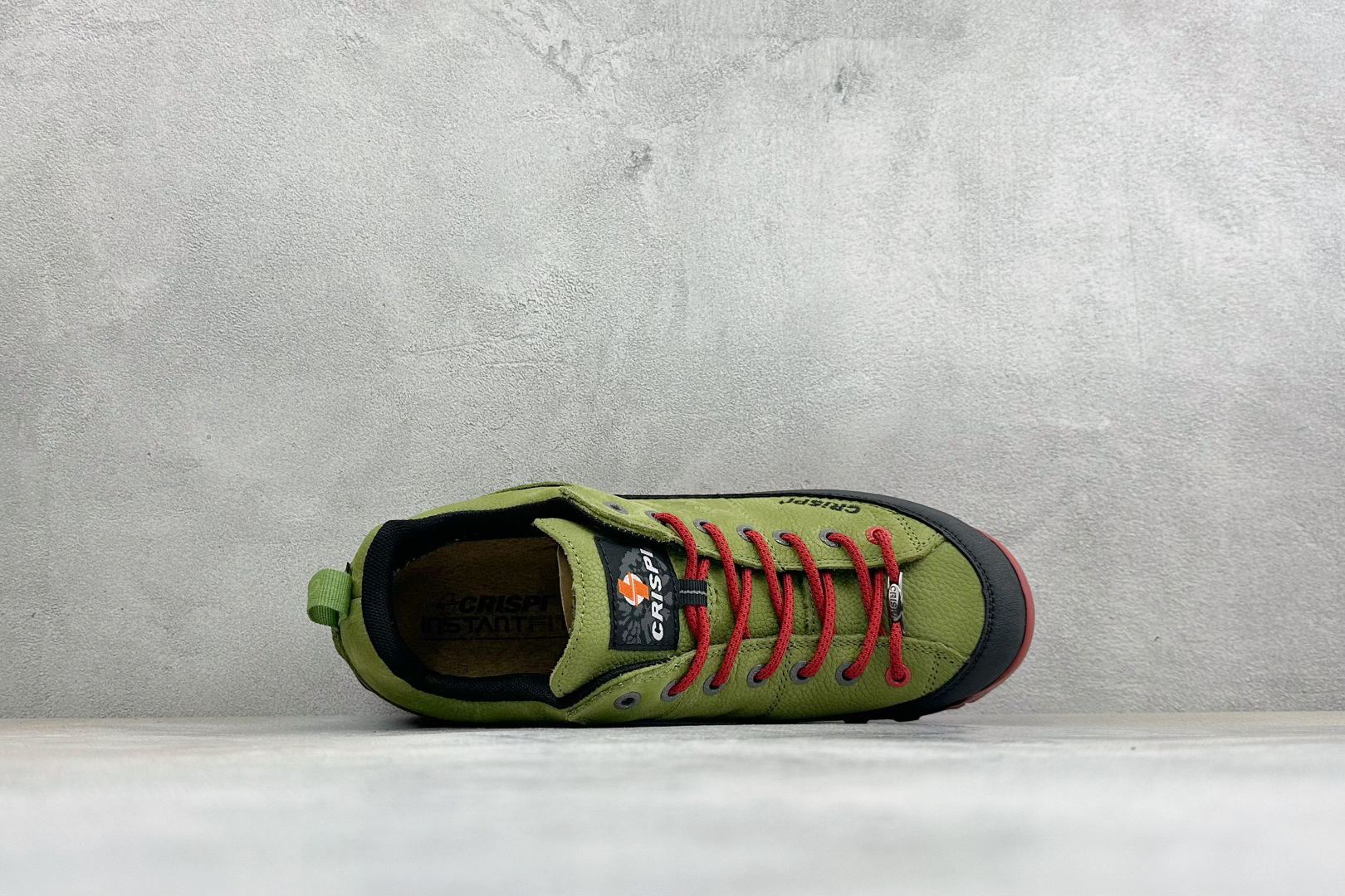 CRISPI Monaco 摩纳哥 GTX 登山 耐磨防水 户外功能鞋 CRISPI是一款登山鞋品牌，公司依靠的是对于制