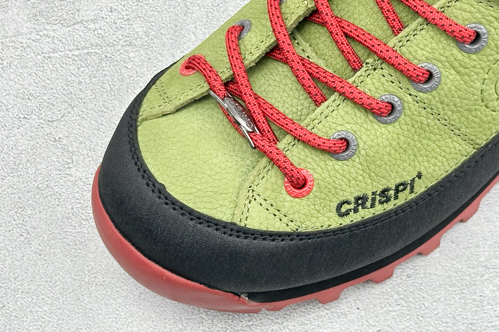 CRISPI Monaco 摩纳哥 GTX 登山 耐磨防水 户外功能鞋 CRISPI是一款登山鞋品牌，公司依靠的是对于制