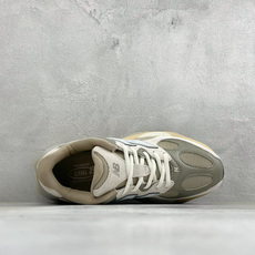 TG版New Balance 983系列 新百伦 复古休闲运动慢跑鞋 货号: U9837AC Size: 36 37 3 TG版New Balance 983系列 新百伦 复古休闲运动慢跑鞋 货号: U9837AC Size: 36 37 3