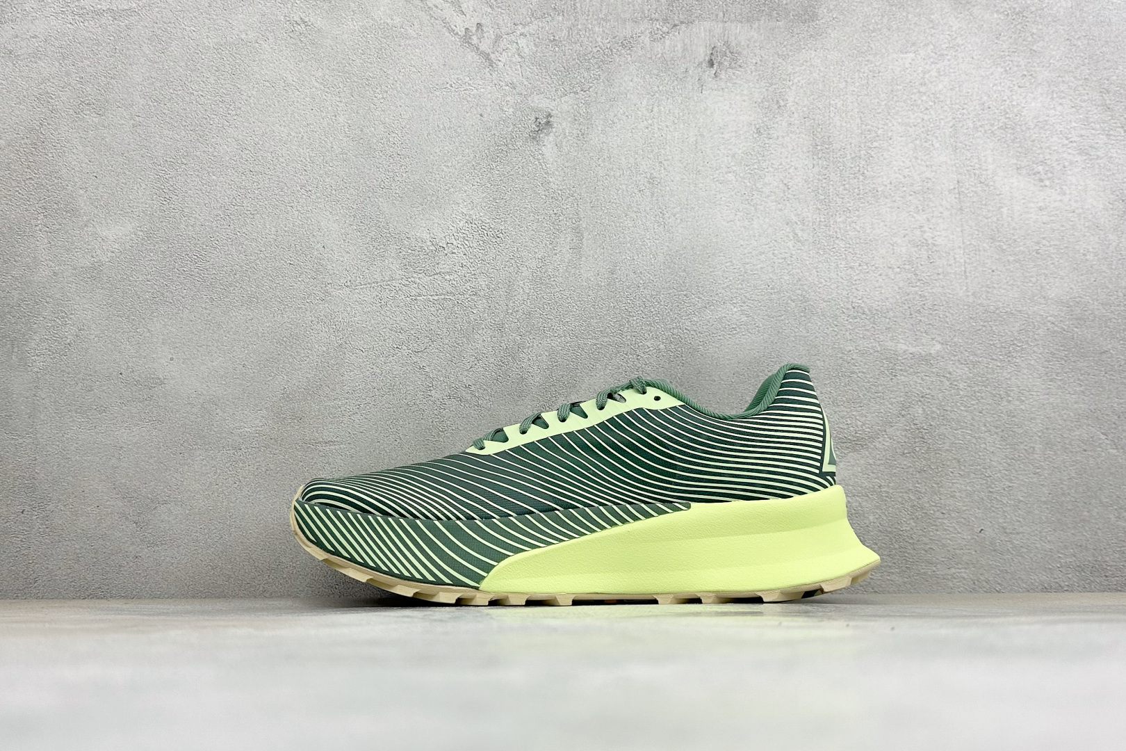 M版Nike Zoomx ACG Ultrafly Trail 运动户外百搭 织物减震防滑透气越野跑步鞋 货号: IR7
