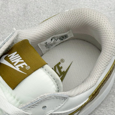 HD版BIG NIKE LOW 耐克 简约百搭 減震耐磨 低帮板鞋 货号: -100 尺码:36-45 HD版BIG NIKE LOW 耐克 简约百搭 減震耐磨 低帮板鞋 货号: -100 尺码:36-45