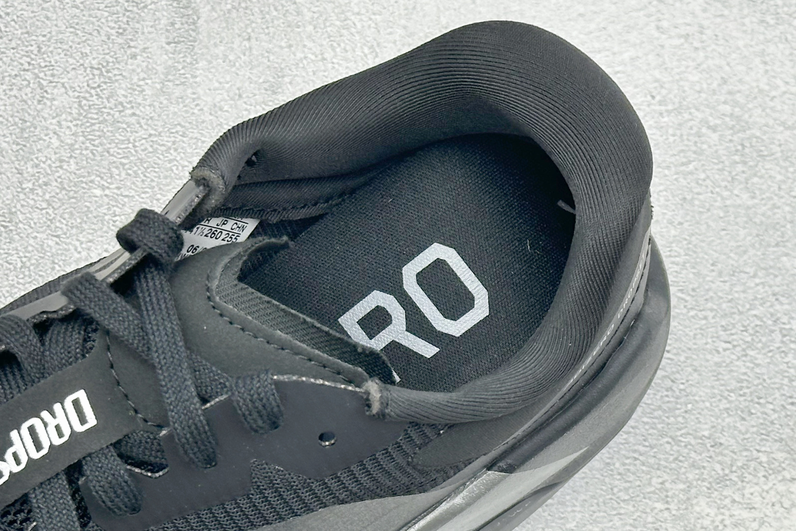 ML版Adidas Adizero Dropset Pro Traine 阿迪达斯 舒适贴合马拉松训练跑步鞋 整体采用前
