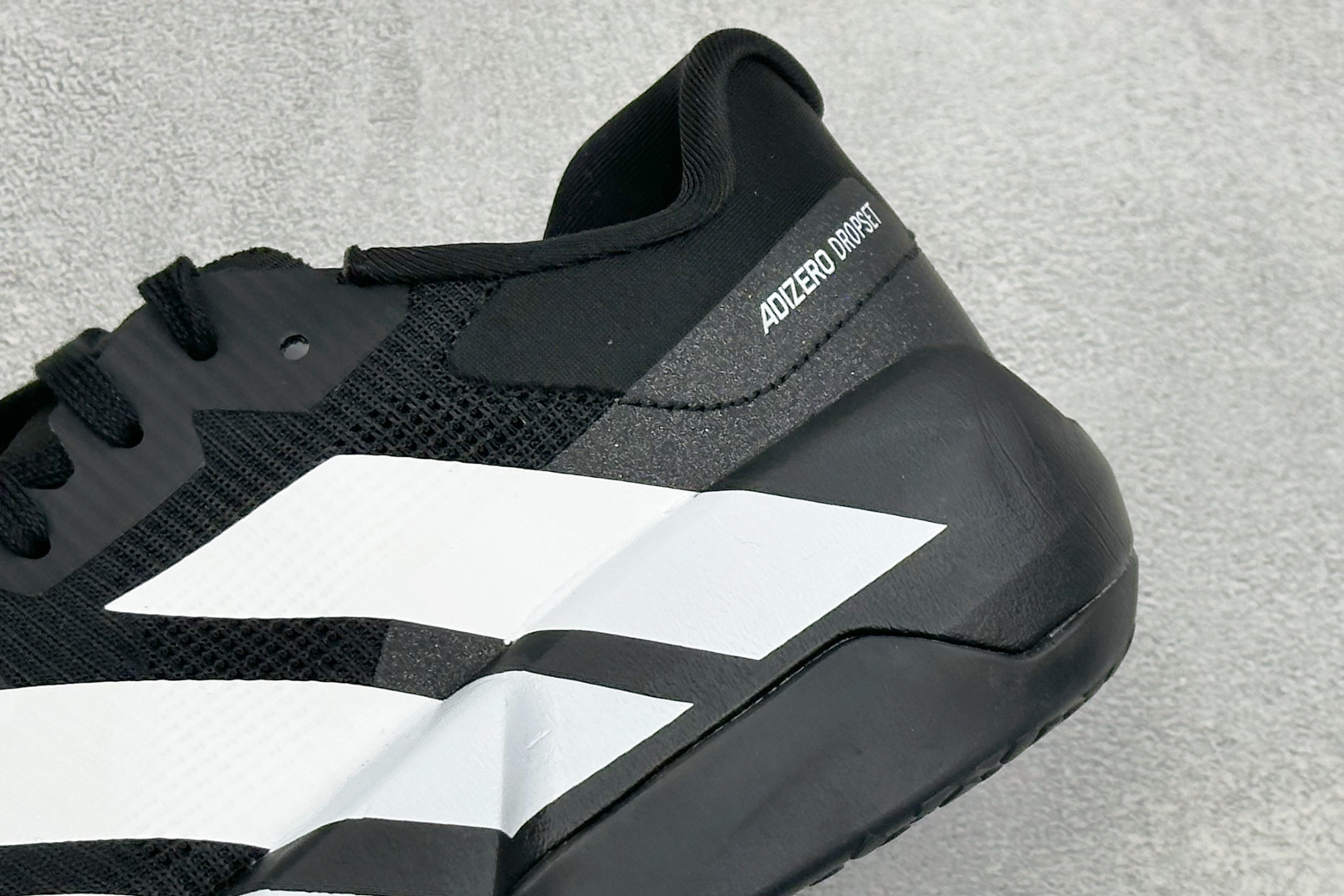 ML版Adidas Adizero Dropset Pro Traine 阿迪达斯 舒适贴合马拉松训练跑步鞋 整体采用前