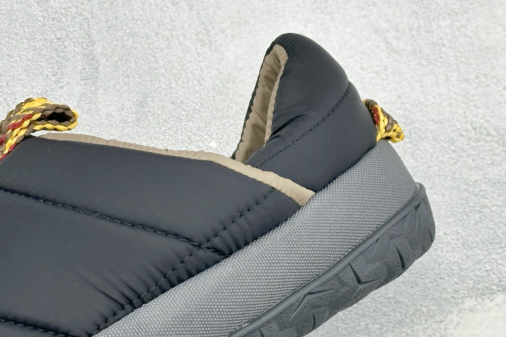 FS版The North Face Thermoball Traction 北面 秋季加绒透气轻盈一脚蹬休闲套鞋 货号：