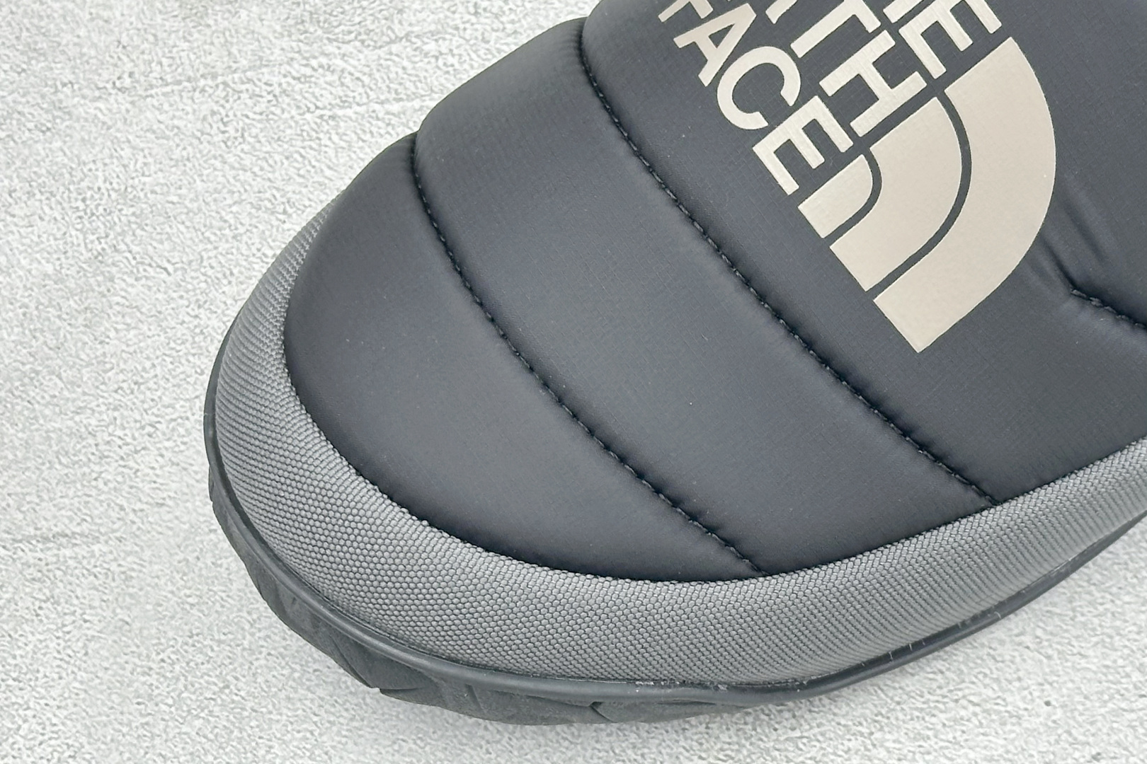 FS版The North Face Thermoball Traction 北面 秋季加绒透气轻盈一脚蹬休闲套鞋 货号：