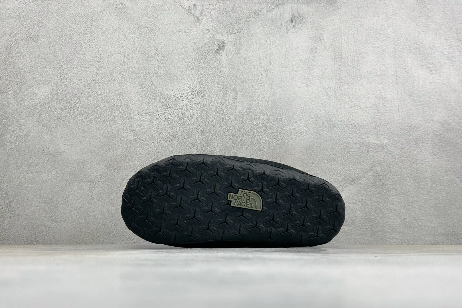 FS版The North Face Thermoball Traction 北面 秋季加绒透气轻盈一脚蹬休闲套鞋 货号：