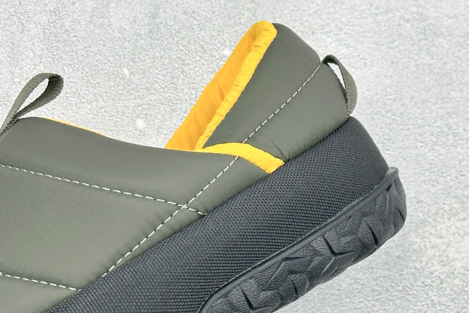FS版The North Face Thermoball Traction 北面 秋季加绒透气轻盈一脚蹬休闲套鞋 货号：