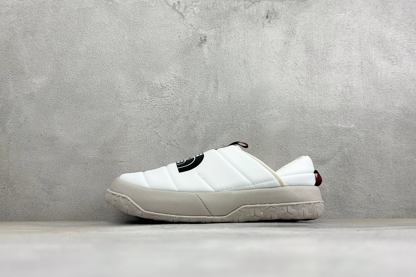 FS版The North Face Thermoball Traction 北面 秋季加绒透气轻盈一脚蹬休闲套鞋 货号：
