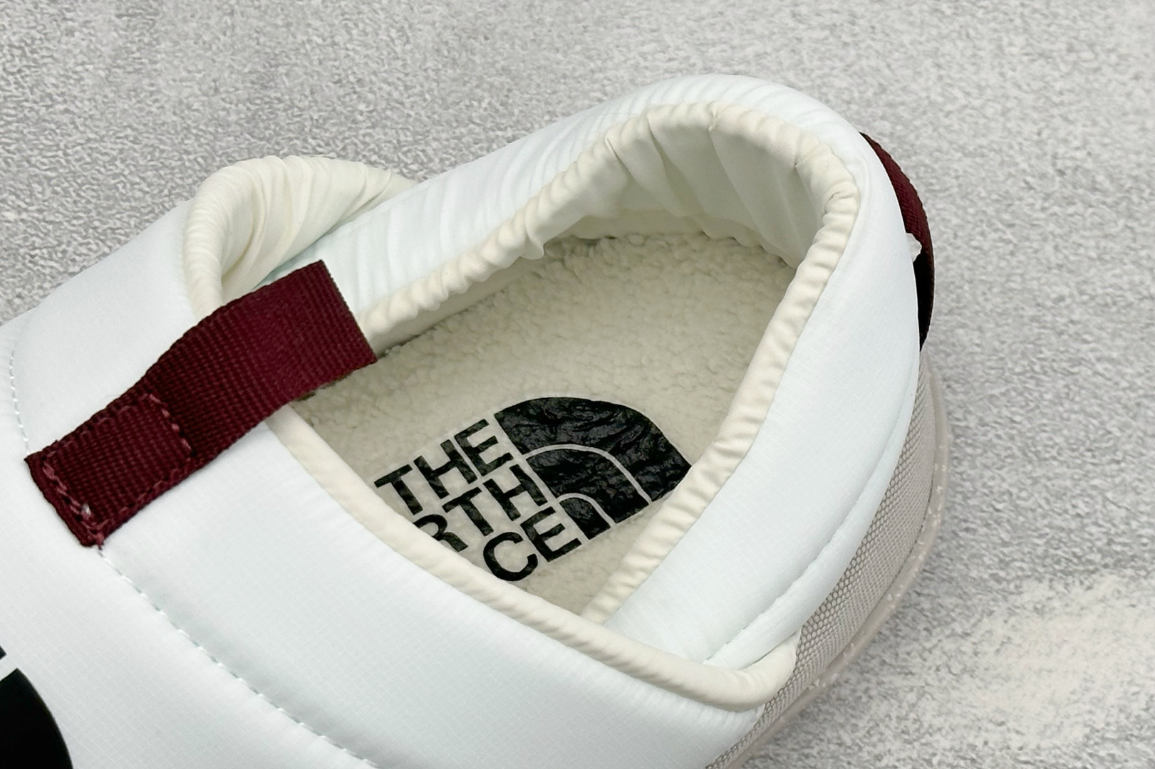 FS版The North Face Thermoball Traction 北面 秋季加绒透气轻盈一脚蹬休闲套鞋 货号：