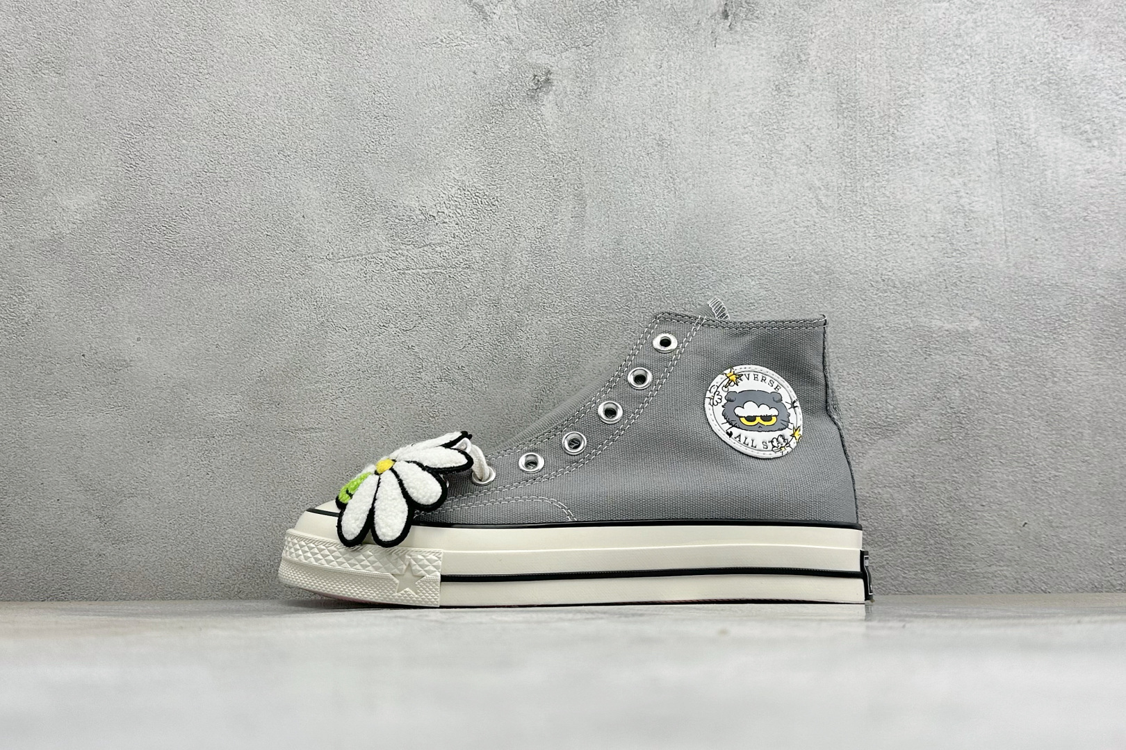 Converse Chuck 70 匡威奇趣联名高帮帆布鞋 货号：A24287C 尺码：35 36 36.5 37 37