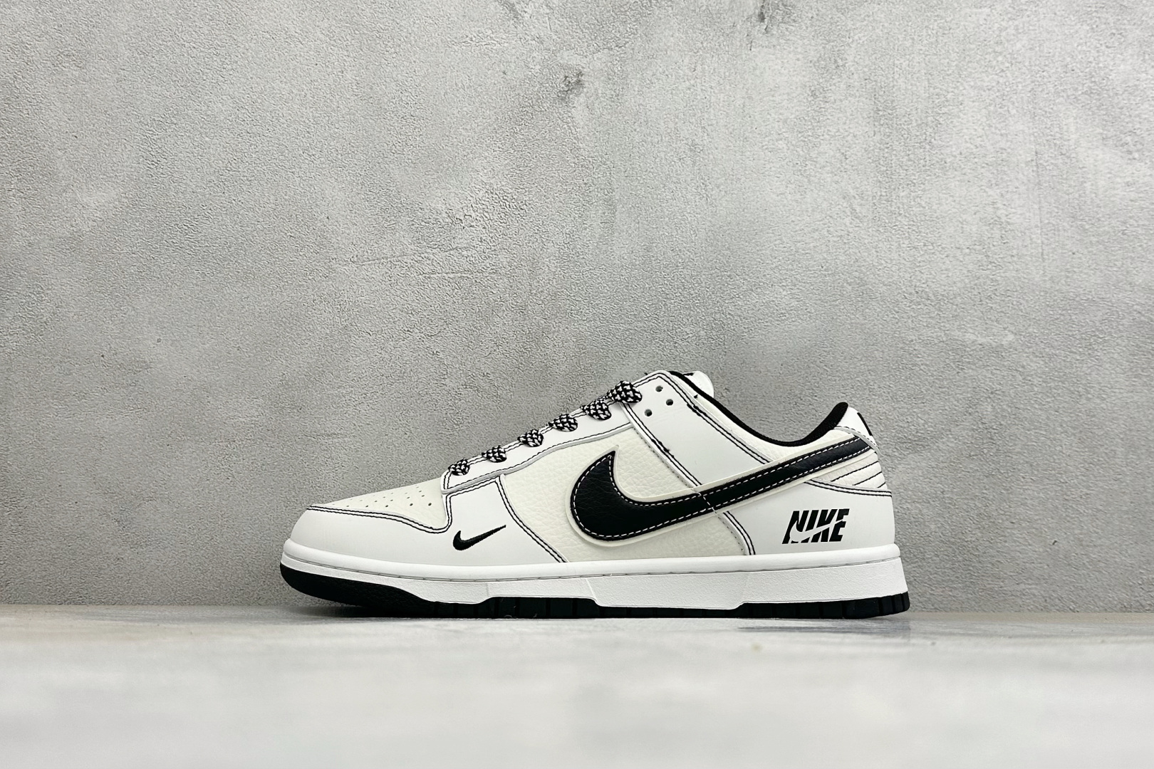 福利特价 Nike Dunk Low Retro 联名 周年高端定制 低帮休闲板鞋 #定制鞋盒 大厂纯原品质出货 超高清 福利特价 Nike Dunk Low Retro 联名 周年高端定制 低帮休闲板鞋 #定制鞋盒 大厂纯原品质出货 超高清
