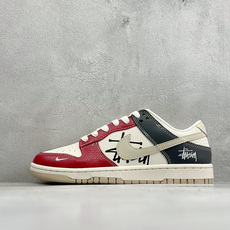 福利特价 Nike Dunk Low Retro 联名 周年高端定制 低帮休闲板鞋 #定制鞋盒 大厂纯原品质出货 超高清 福利特价 Nike Dunk Low Retro 联名 周年高端定制 低帮休闲板鞋 #定制鞋盒 大厂纯原品质出货 超高清