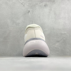 Adidas Dreamcushion 阿迪透气缓震休闲运动鞋 货号:KI5119 尺码:36 36.5 37 38 3 Adidas Dreamcushion 阿迪透气缓震休闲运动鞋 货号:KI5119 尺码:36 36.5 37 38 3