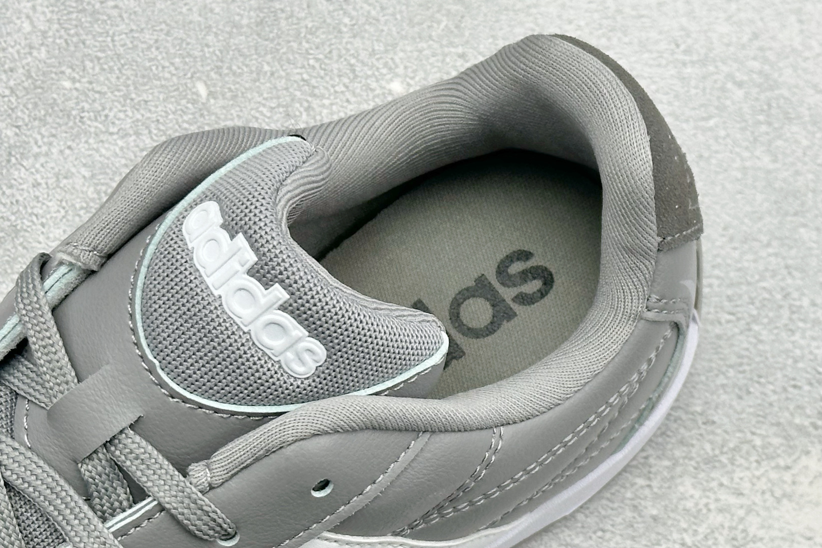 BF版Adidas Originals Adiracer 2026 潮流运动防滑耐磨 阿迪达斯 低帮休闲跑步鞋 货号: BF版Adidas Originals Adiracer 2026 潮流运动防滑耐磨 阿迪达斯 低帮休闲跑步鞋 货号: