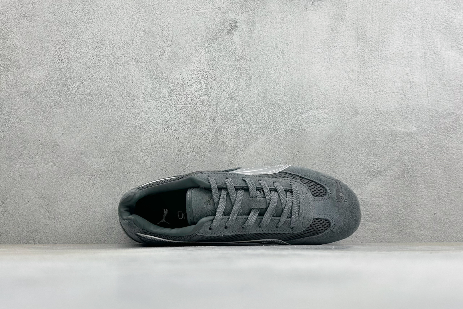 M版Puma Speedcet Etoile Wns 彪马薄底德迅复古运动休闲赛车跑鞋 以趣味十足又前卫复古的设计引领潮 M版Puma Speedcet Etoile Wns 彪马薄底德迅复古运动休闲赛车跑鞋 以趣味十足又前卫复古的设计引领潮