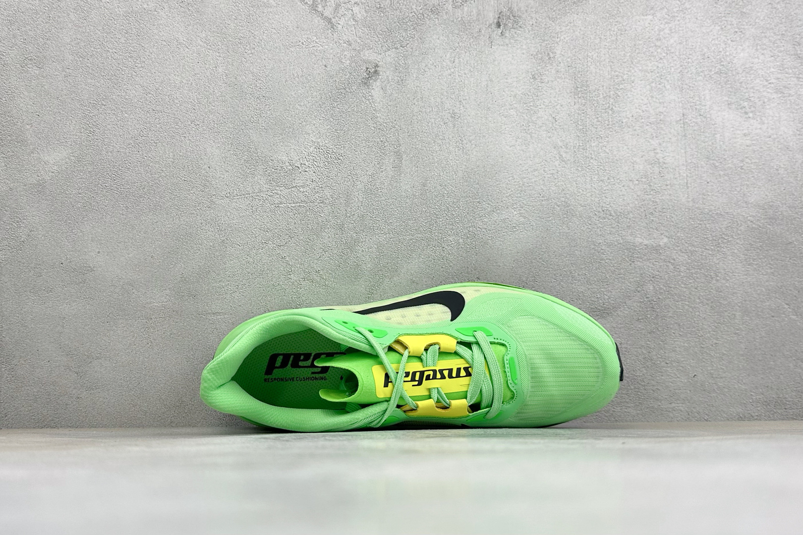XM版NK Air Zoom Pegasus 42PLS 耐磨防滑运动跑步鞋 高端零售专供 内置Zoom气垫 鞋盒钢印 