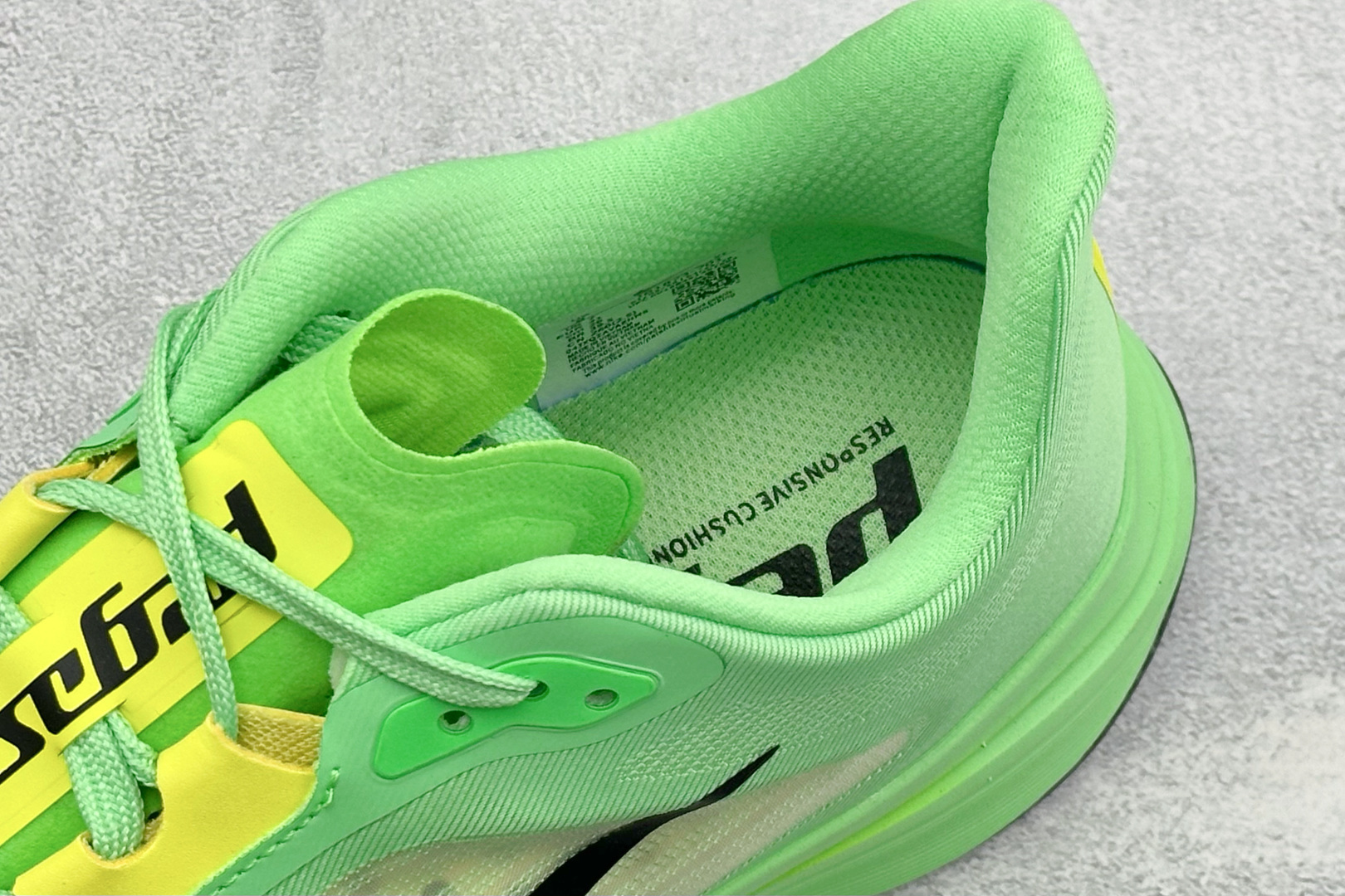 XM版NK Air Zoom Pegasus 42PLS 耐磨防滑运动跑步鞋 高端零售专供 内置Zoom气垫 鞋盒钢印 