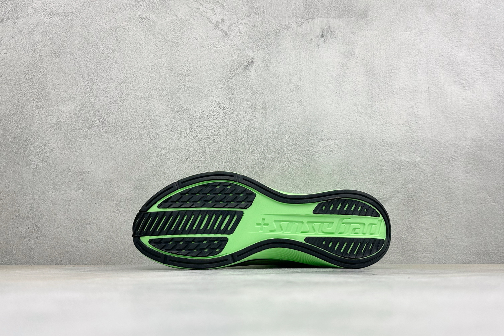 XM版NK Air Zoom Pegasus 42PLS 耐磨防滑运动跑步鞋 高端零售专供 内置Zoom气垫 鞋盒钢印 