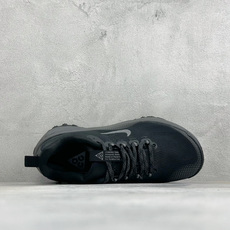XM版NIKE ACG VOMERO TRAIL 防滑耐磨运动跑步鞋 兼顾迅疾外观和稳固脚感 后跟覆面和中足动态支撑巧妙 XM版NIKE ACG VOMERO TRAIL 防滑耐磨运动跑步鞋 兼顾迅疾外观和稳固脚感 后跟覆面和中足动态支撑巧妙