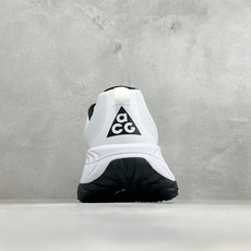 XM版NIKE ACG VOMERO TRAIL 防滑耐磨运动跑步鞋 兼顾迅疾外观和稳固脚感 后跟覆面和中足动态支撑巧妙 XM版NIKE ACG VOMERO TRAIL 防滑耐磨运动跑步鞋 兼顾迅疾外观和稳固脚感 后跟覆面和中足动态支撑巧妙