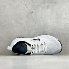 XM版NIKE ACG VOMERO TRAIL 防滑耐磨运动跑步鞋 兼顾迅疾外观和稳固脚感 后跟覆面和中足动态支撑巧妙 XM版NIKE ACG VOMERO TRAIL 防滑耐磨运动跑步鞋 兼顾迅疾外观和稳固脚感 后跟覆面和中足动态支撑巧妙