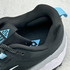XM版NIKE ACG VOMERO TRAIL 防滑耐磨运动跑步鞋 兼顾迅疾外观和稳固脚感 后跟覆面和中足动态支撑巧妙 XM版NIKE ACG VOMERO TRAIL 防滑耐磨运动跑步鞋 兼顾迅疾外观和稳固脚感 后跟覆面和中足动态支撑巧妙