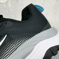 XM版NIKE ACG VOMERO TRAIL 防滑耐磨运动跑步鞋 兼顾迅疾外观和稳固脚感 后跟覆面和中足动态支撑巧妙 XM版NIKE ACG VOMERO TRAIL 防滑耐磨运动跑步鞋 兼顾迅疾外观和稳固脚感 后跟覆面和中足动态支撑巧妙