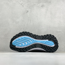 XM版NIKE ACG VOMERO TRAIL 防滑耐磨运动跑步鞋 兼顾迅疾外观和稳固脚感 后跟覆面和中足动态支撑巧妙 XM版NIKE ACG VOMERO TRAIL 防滑耐磨运动跑步鞋 兼顾迅疾外观和稳固脚感 后跟覆面和中足动态支撑巧妙