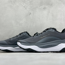 XM版NIKE ACG VOMERO TRAIL 防滑耐磨运动跑步鞋 兼顾迅疾外观和稳固脚感 后跟覆面和中足动态支撑巧妙 XM版NIKE ACG VOMERO TRAIL 防滑耐磨运动跑步鞋 兼顾迅疾外观和稳固脚感 后跟覆面和中足动态支撑巧妙