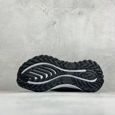 XM版NIKE ACG VOMERO TRAIL 防滑耐磨运动跑步鞋 兼顾迅疾外观和稳固脚感 后跟覆面和中足动态支撑巧妙 XM版NIKE ACG VOMERO TRAIL 防滑耐磨运动跑步鞋 兼顾迅疾外观和稳固脚感 后跟覆面和中足动态支撑巧妙