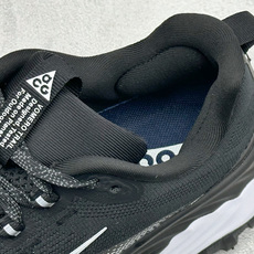 XM版NIKE ACG VOMERO TRAIL 防滑耐磨运动跑步鞋 兼顾迅疾外观和稳固脚感 后跟覆面和中足动态支撑巧妙 XM版NIKE ACG VOMERO TRAIL 防滑耐磨运动跑步鞋 兼顾迅疾外观和稳固脚感 后跟覆面和中足动态支撑巧妙