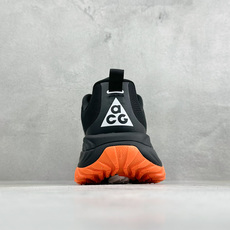 XM版NIKE ACG VOMERO TRAIL 防滑耐磨运动跑步鞋 兼顾迅疾外观和稳固脚感 后跟覆面和中足动态支撑巧妙 XM版NIKE ACG VOMERO TRAIL 防滑耐磨运动跑步鞋 兼顾迅疾外观和稳固脚感 后跟覆面和中足动态支撑巧妙