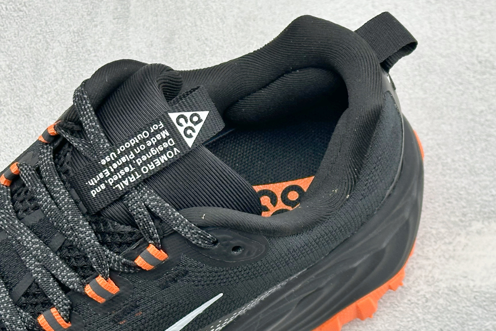 XM版NIKE ACG VOMERO TRAIL 防滑耐磨运动跑步鞋 兼顾迅疾外观和稳固脚感 后跟覆面和中足动态支撑巧妙 XM版NIKE ACG VOMERO TRAIL 防滑耐磨运动跑步鞋 兼顾迅疾外观和稳固脚感 后跟覆面和中足动态支撑巧妙